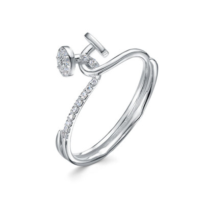 z1-11364 Кольцо с фианитами. Серебро 925.