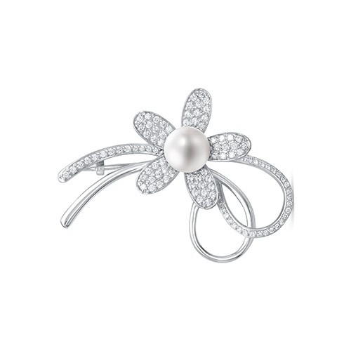 z7-079 Брошь с жемчугом. Серебро 925. 